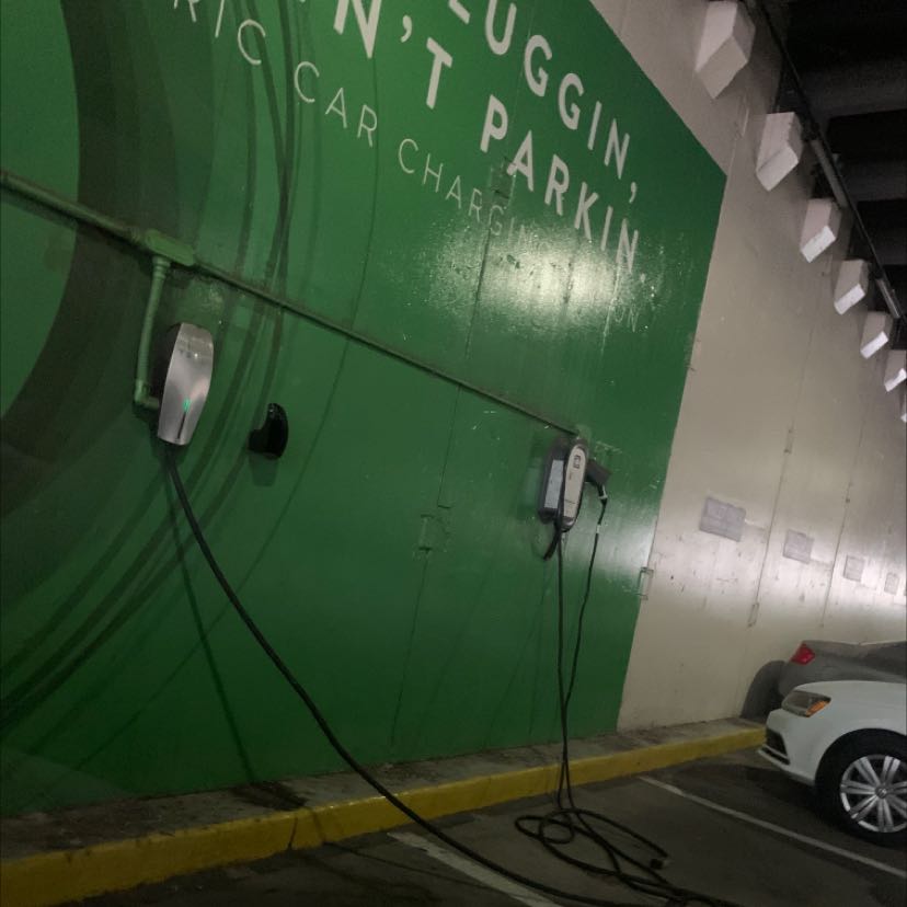 Hotel Derek - Tesla-0