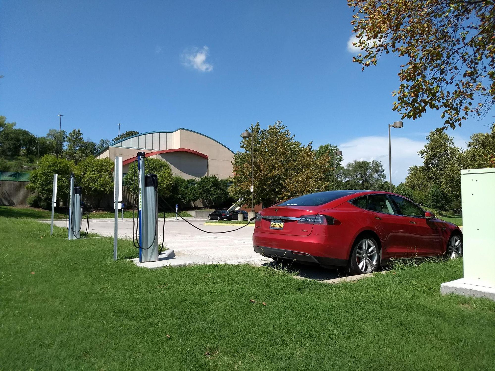 Tony Aguirre Community Center-0